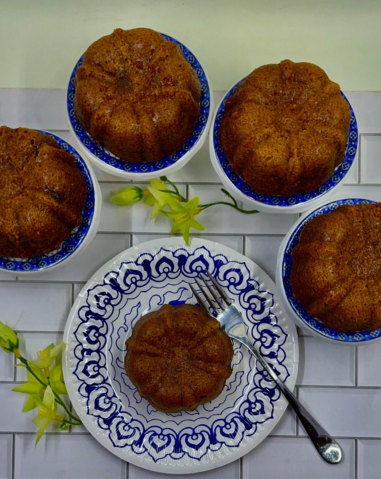 Mini Carrot Bundt Cakes ( with Cream Cheese Frosting )